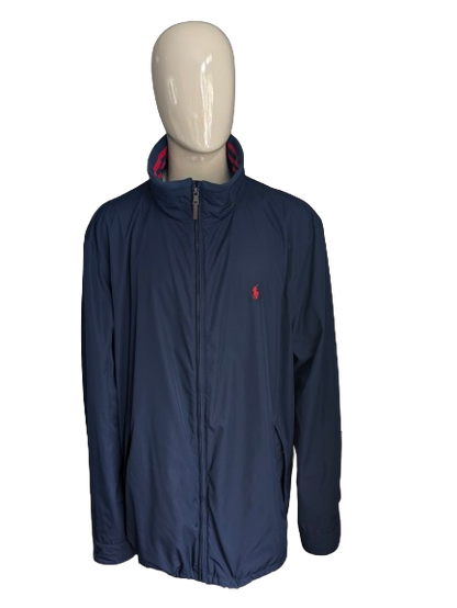 Polo Ralph Lauren tussenjas / jack. Donker Blauw gekleurd met verborgen capuchon. Maat 3XLT Tall.