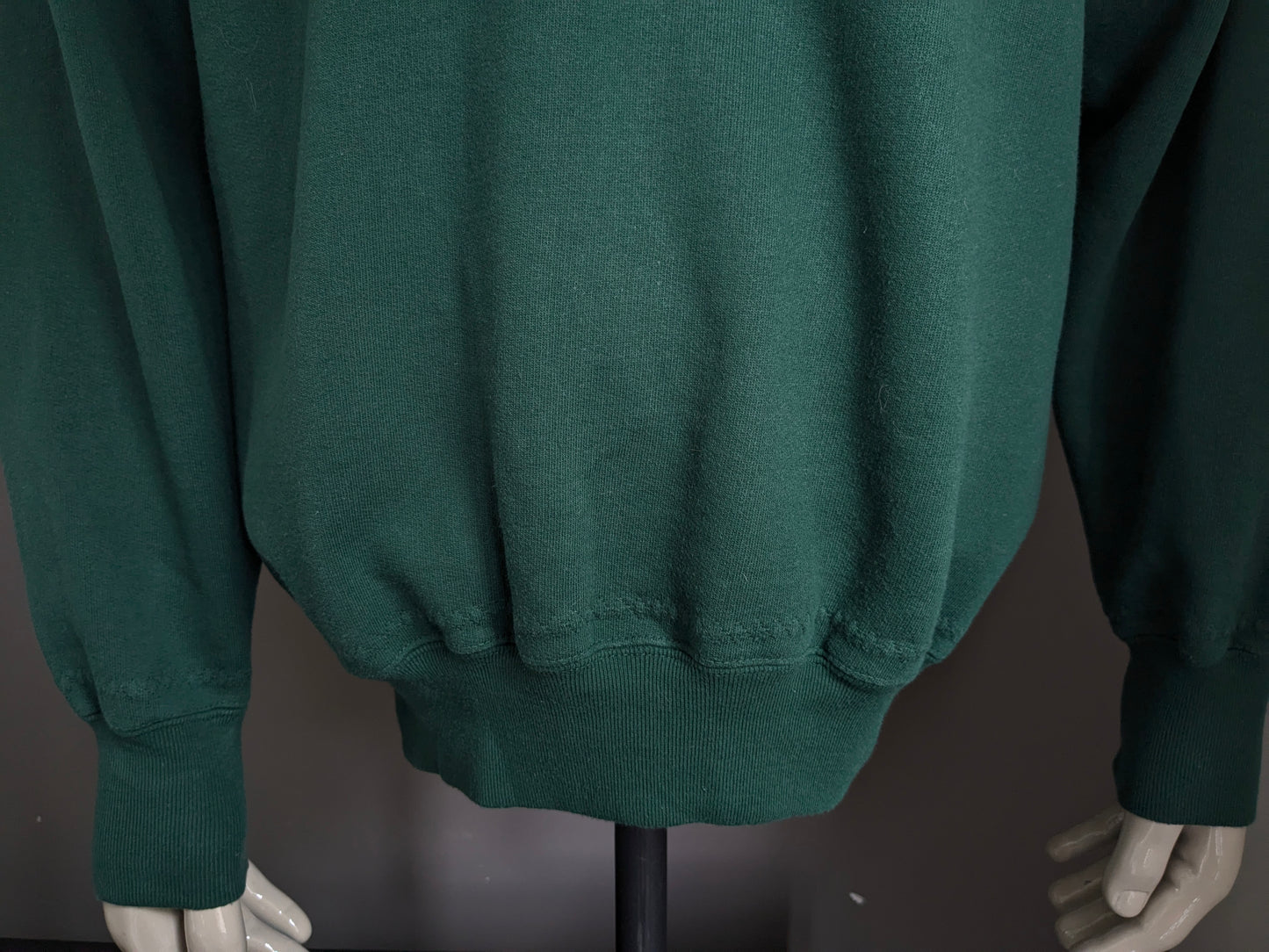 Pull vintage Olmes Carrelli avec boutons. Vert foncé avec application. Taille l / xl.