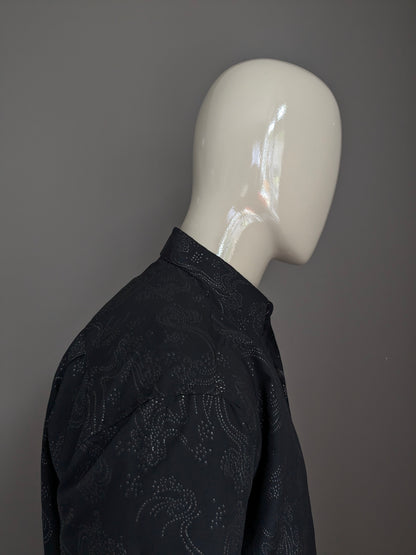 Vintage new concept shirt. Black silver tangible motif. Size XL.