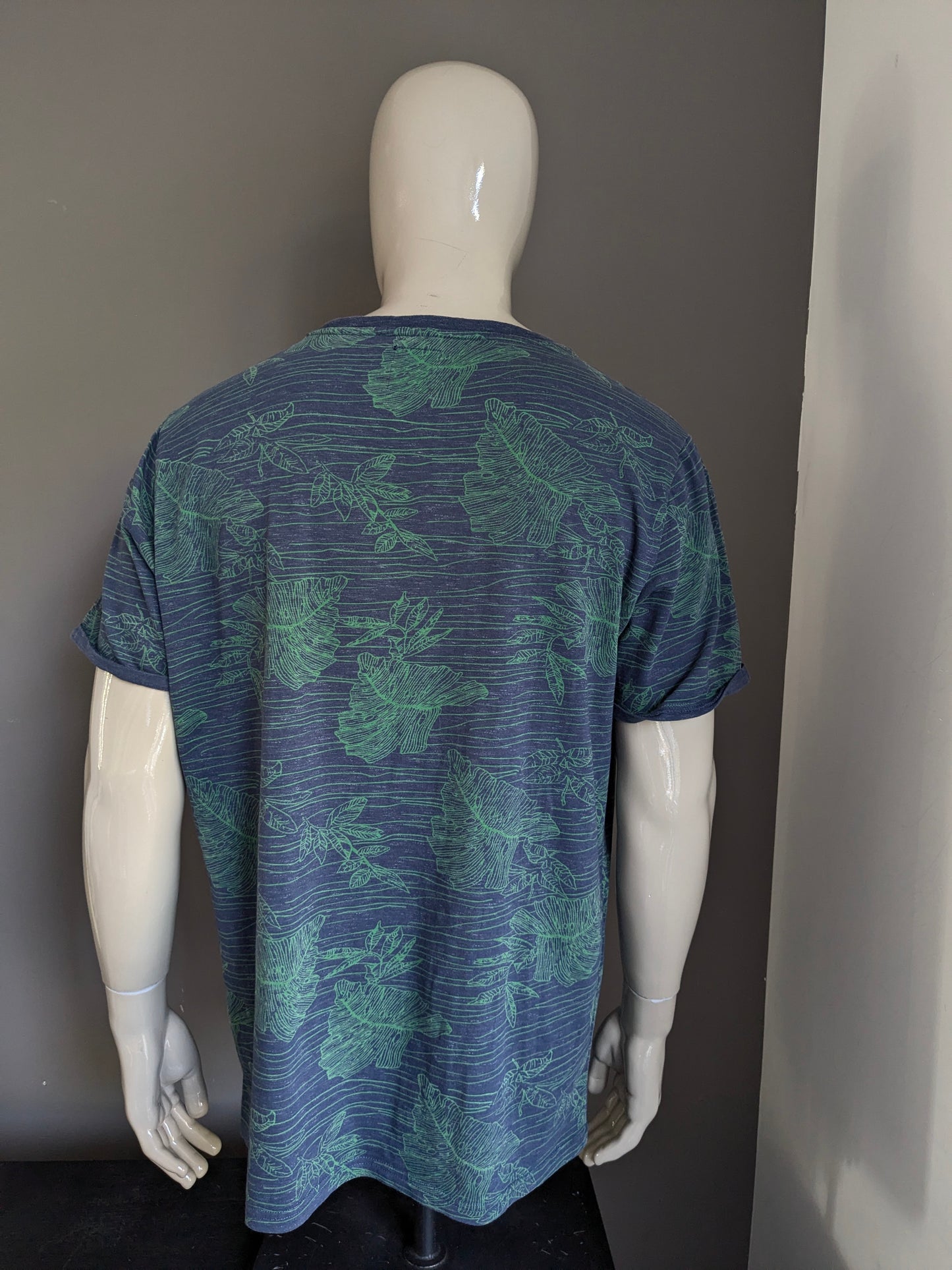 Twinlife shirt. Blauw Groene print. Maat 2XL / XXL.