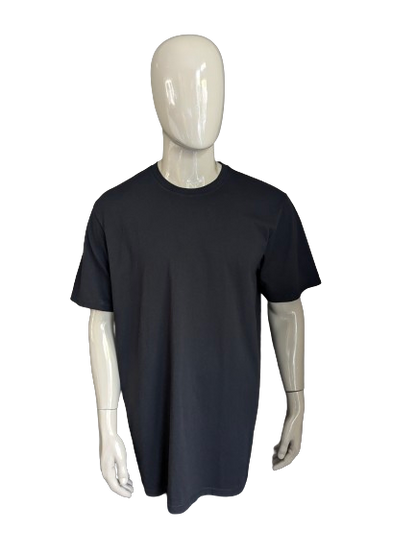 Camicia Girav. Fit lungo. Colorato nero. Dimensione 3xl / xxxl.