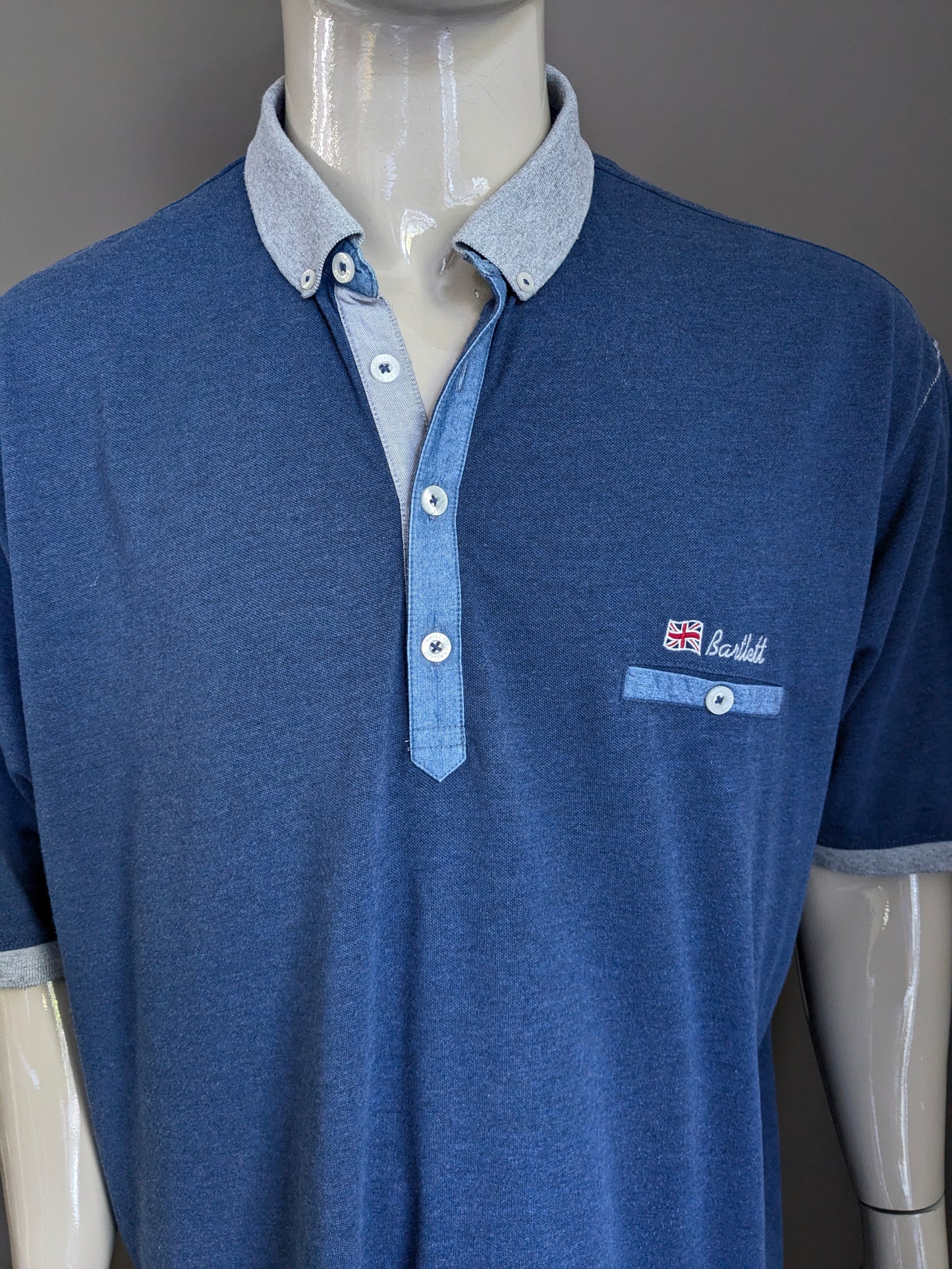 Bartlett Polo. Blau gemischt mit Grau. Größe 4xl / xxxxl.