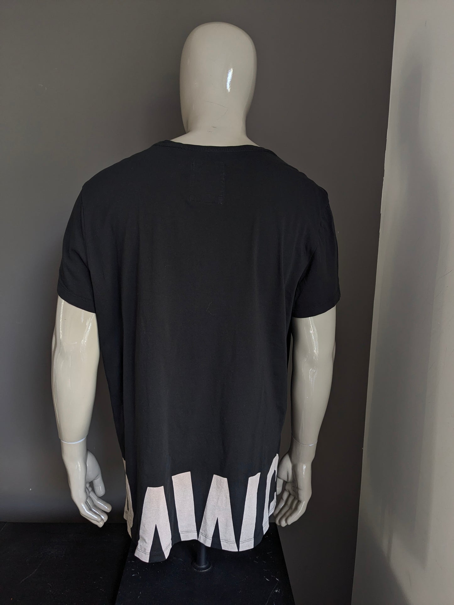 G Star RAW shirt. Zwart met opdruk. Maat 2XL / XXL. Regular Fit.