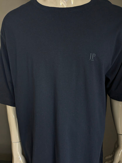 JP1880 Menswear shirt. Dark blue colored. Size 3XL / XXXL.