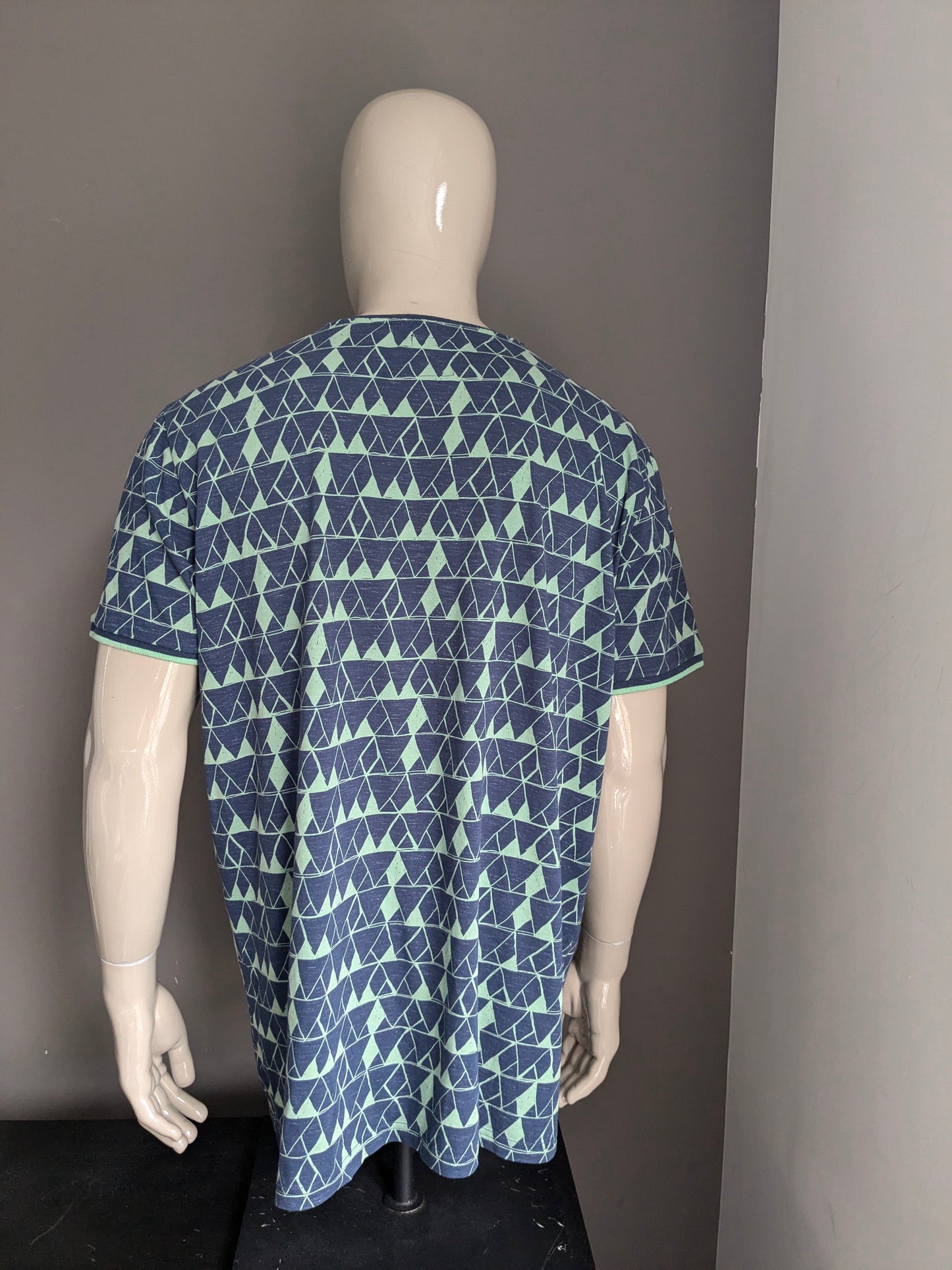 Twinlife Shirt avec col en V. Impression bleu vert. Taille 3xl / xxxl.