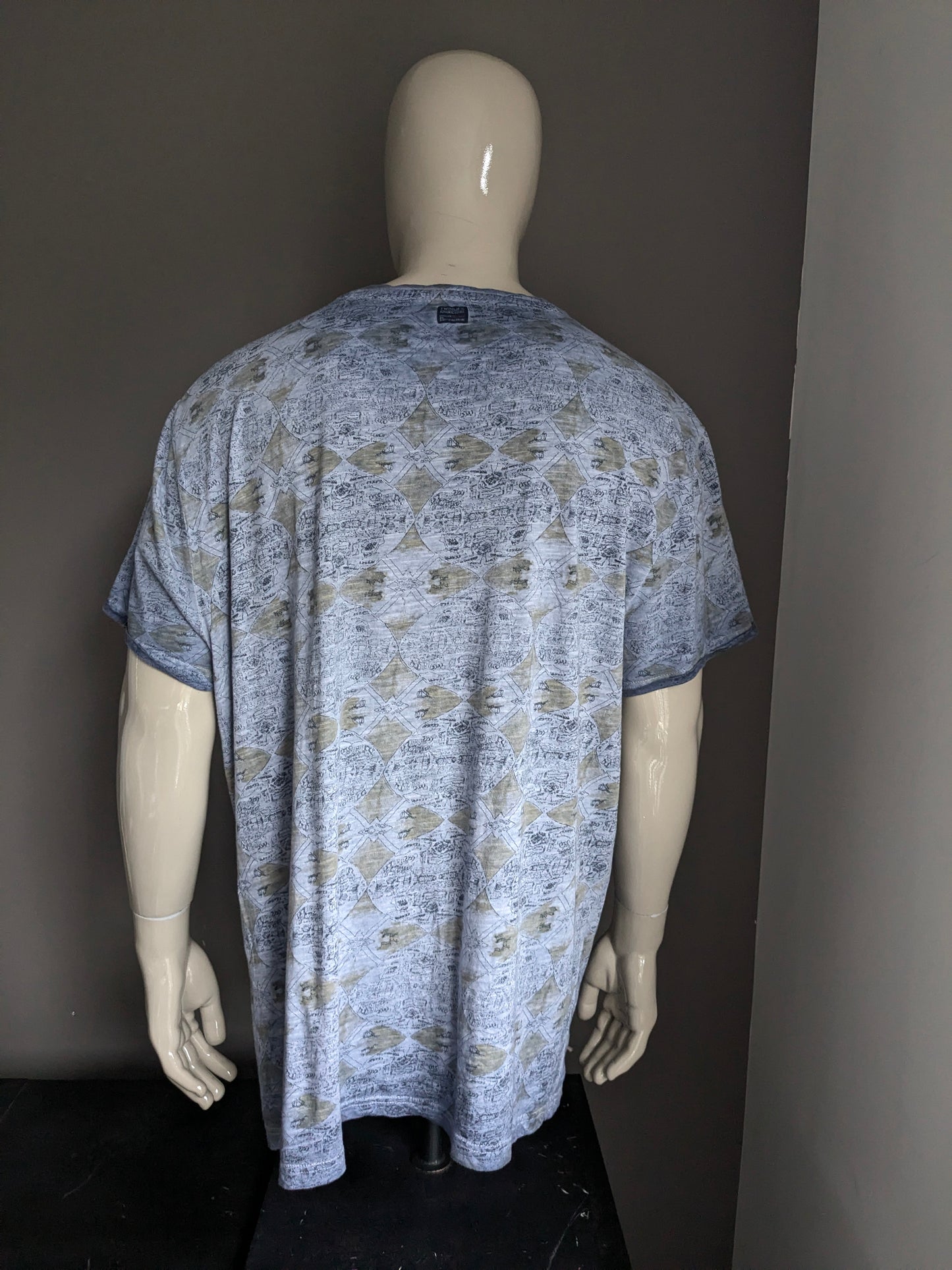 Twinlife shirt. Blauw Groene print. Maat 3XL / XXXL.