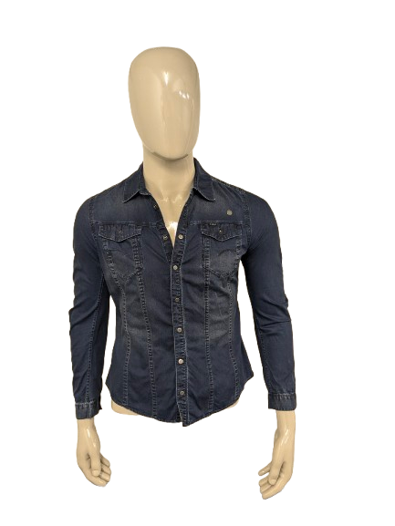 G-Star RAW jeans overhemd met drukknopen. Donker Blauw gekleurd. Maat M.