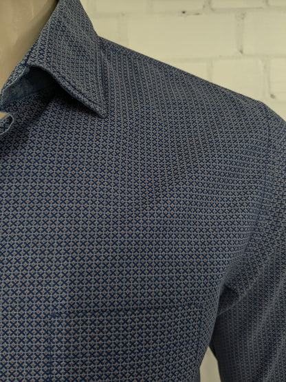 Shirt Boss Boss Hugo. Print rouge gris bleu. Taille L. Slim Fit.