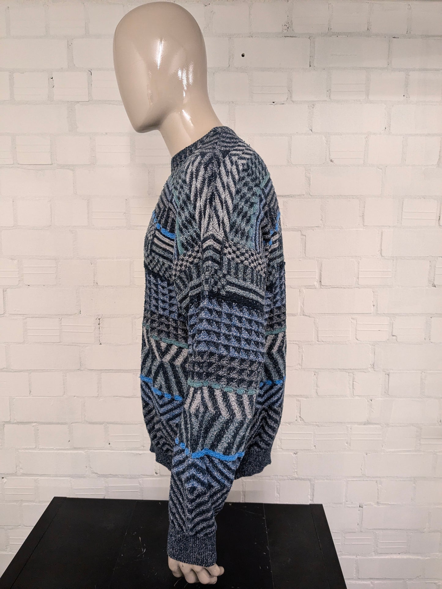 Vintage sweater. Blue green gray colored. Size XL.