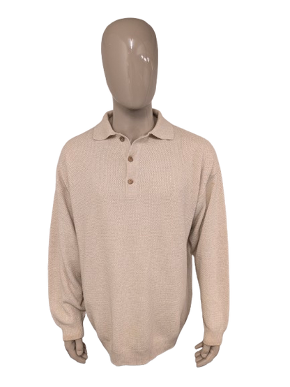 Pull d'état d'art vintage avec boutons. Coloré beige. Taille xl / xxl-2xl.