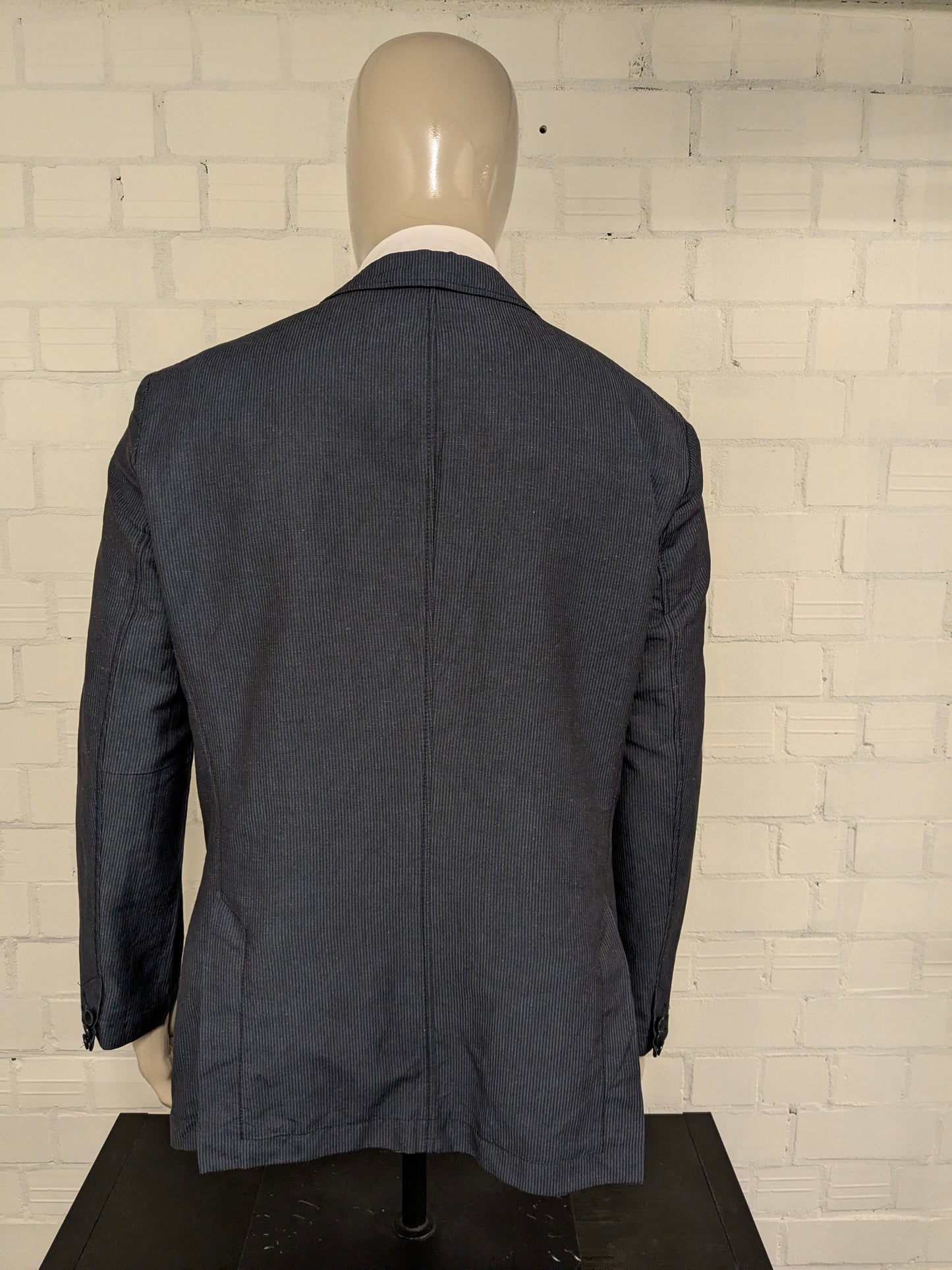 Boss Hugo Boss Colbert. Gris bleu rayé. Taille 56 / XL. Slim Fit.