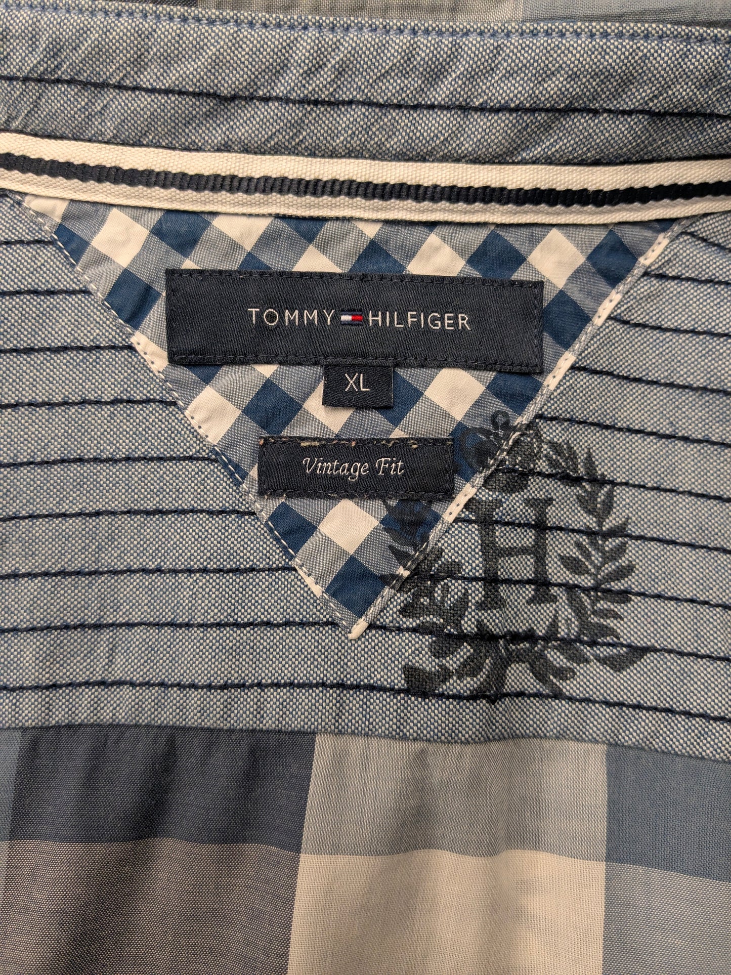 Tommy Hilfiger overhemd. Blauw Wit geblokt. Maat XL. Vintage Fit.