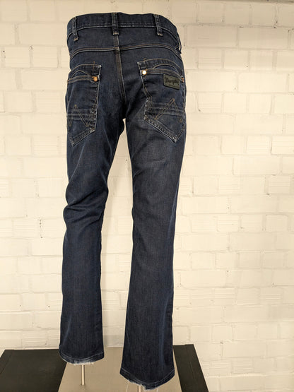 Wrangler jeans. Donker Blauw gekleurd. Maat W34 - L34. type Crank.