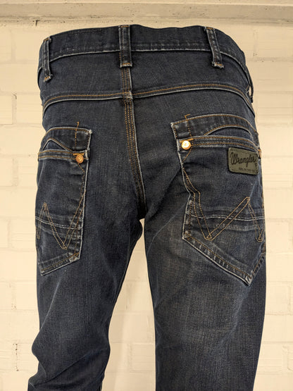 Wrangler jeans. Donker Blauw gekleurd. Maat W34 - L34. type Crank.