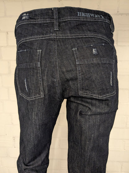 Highway1 -Jeans. Dunkelblau gefärbt. Größe W33 - L34.