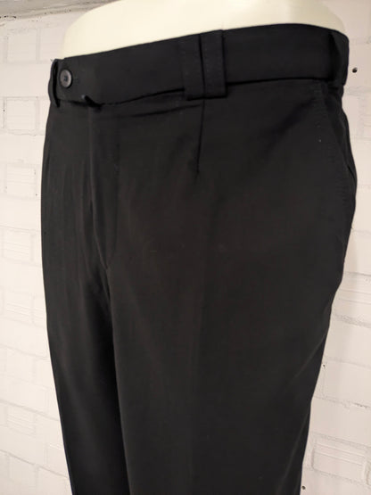 Meyer broek / pantalon. Zwart gekleurd. Maat 24 (48 / M). stretch.