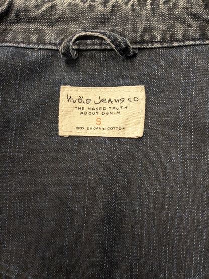 Nudie Jeans co spijkerstof overhemd met drukknopen. Faded Look. Donker Blauw gekleurd. Maat S.