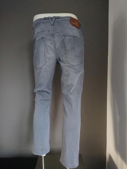 Vanguard jeans. Grijs gekleurd. Maat W33 - L26. (ingekort)