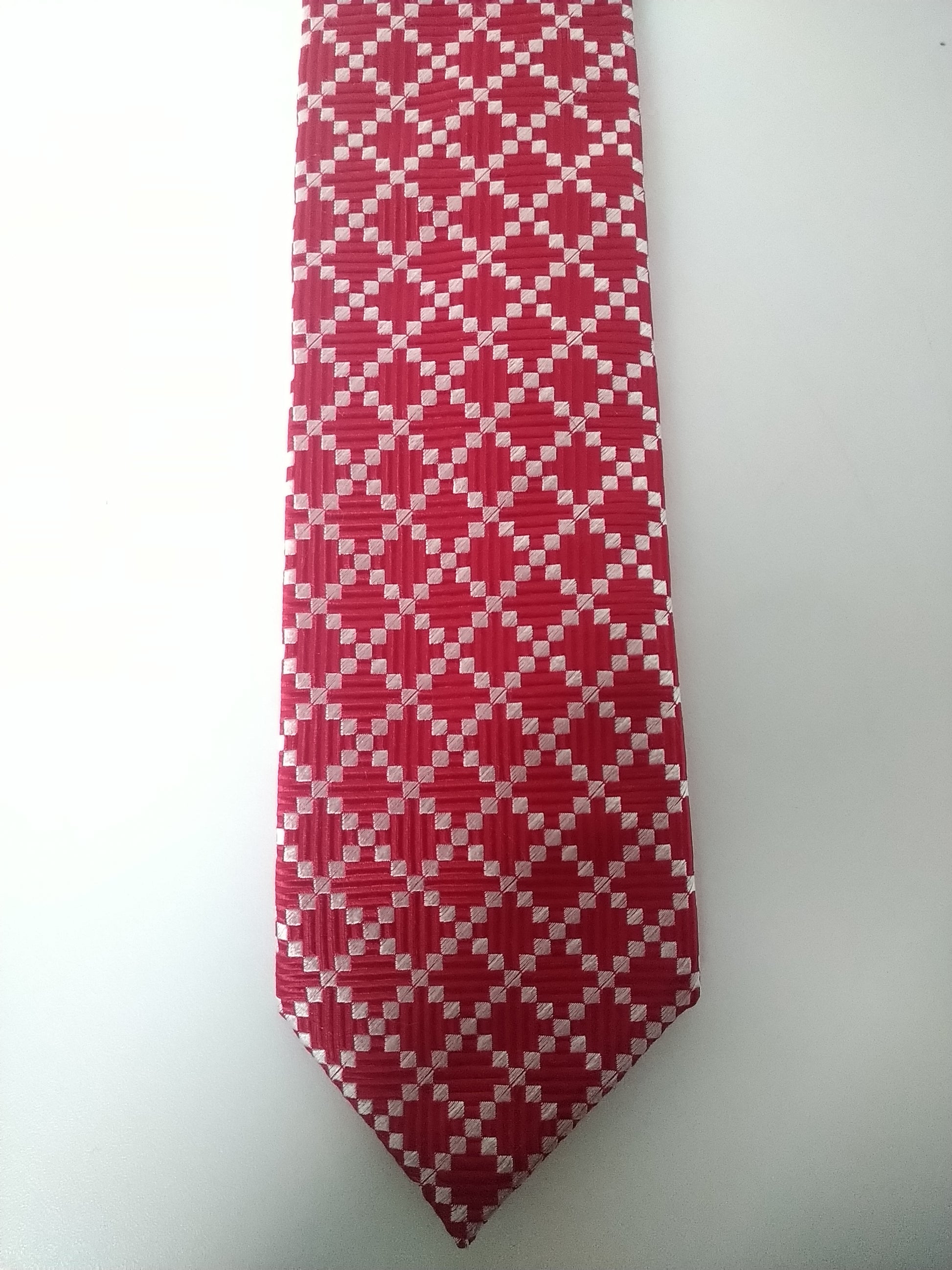 Segni & Disegni tie. Red white motif. 100% silk. – EcoGents