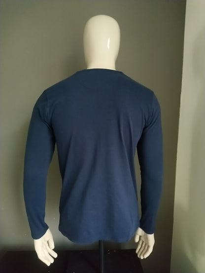 García Longsleeve. Azul oscuro con impresión. Tamaño L / M