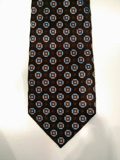 Olymp Silk Tie. Marrón con motivo blanco.