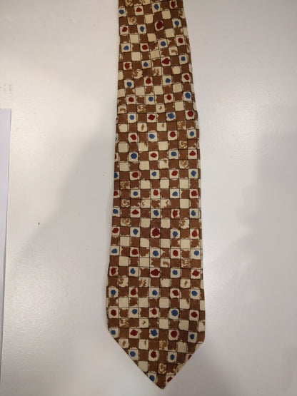 Vintage milka silk tie. Nice vintage motif.