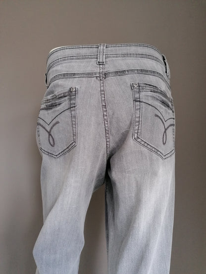 Jean Zoi Denim. Couleur grise. S'étirer. Taille W34 - L30