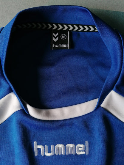 Hummel "SVG" sport trui. Blauw Wit gekleurd. Maat M.