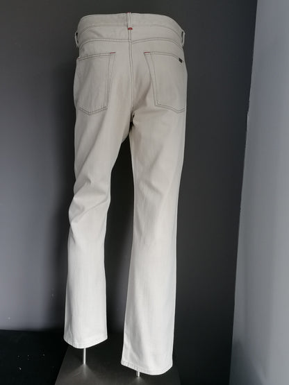 Pantalones Loro Piana. Coloreado de color beige. Tamaño W33 - L32.