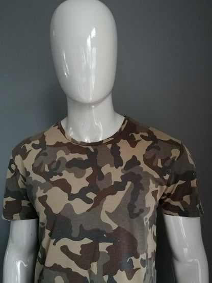 Camicia uomo Zara. Stampa armata verde marrone. Taglia L.