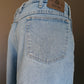 Wrangler jeans korte broek. Licht Blauw gekleurd. Maat W40.