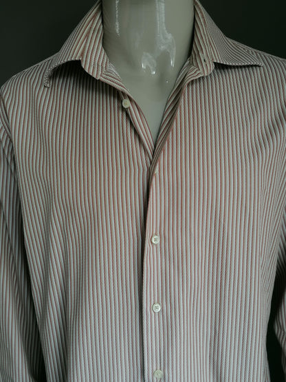 Chemise Zara. Rayé beige brun. D'apparence ancienne. Taille 44 / XL.