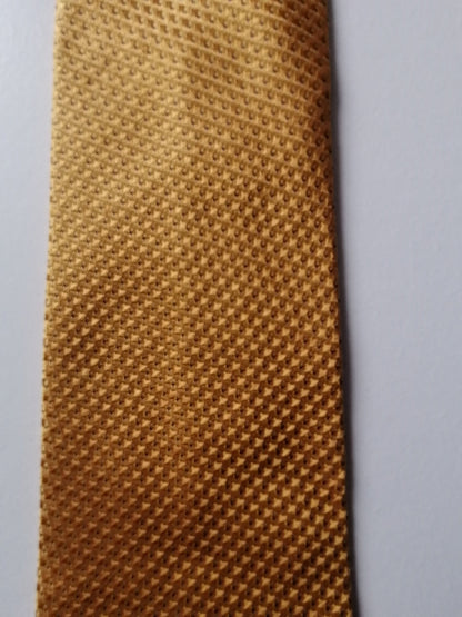 Ermenegildo Zegna silk tie. Yellow black motif.