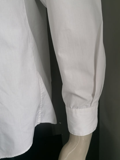 Chemise Perry Ellis. Blanc. Taille 42 / L. 65% de coton et 35% de polyester.