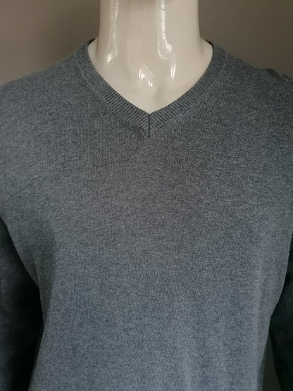 Miller & Monroe cotton sweater with V-neck. Dark gray. Size XL.